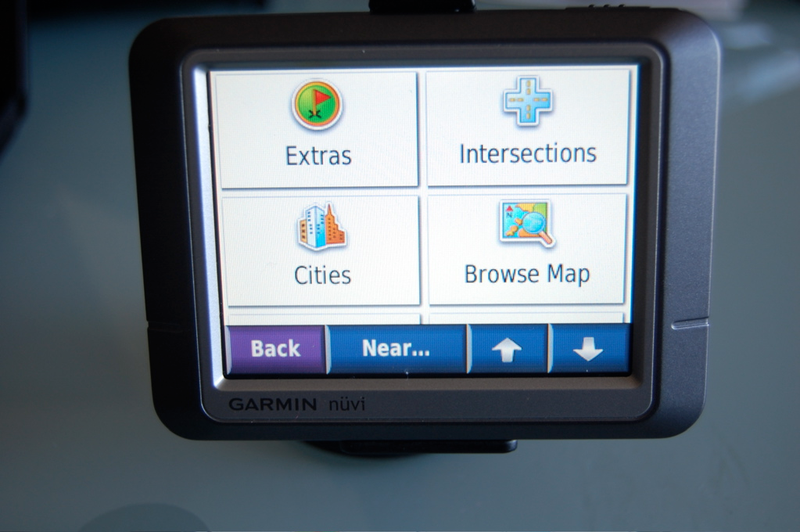 Illustration for article titled First Garmin Nuvi 200 GPS Review: Barebones, Fast, Capable